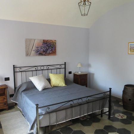 La Bella Dormiente B&B Castellamonte Eksteriør billede