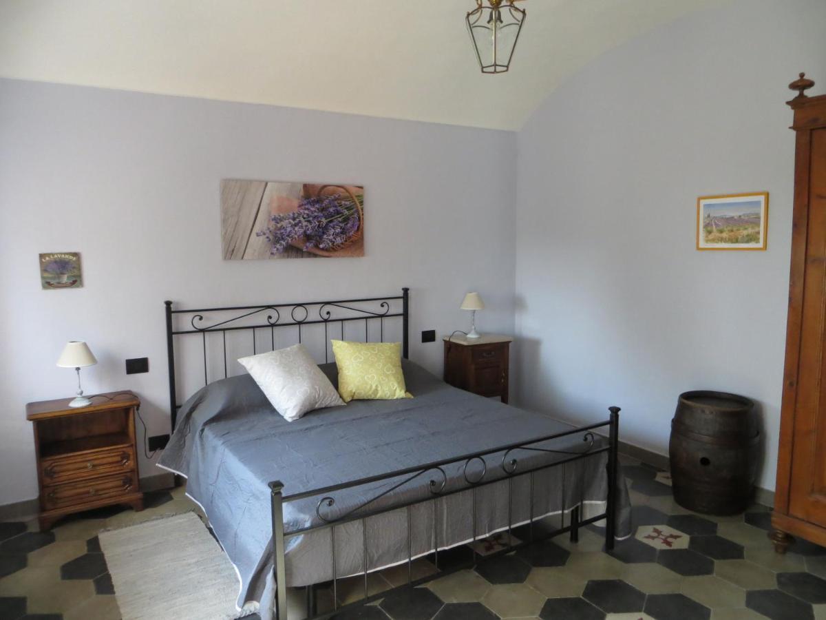 La Bella Dormiente B&B Castellamonte Eksteriør billede
