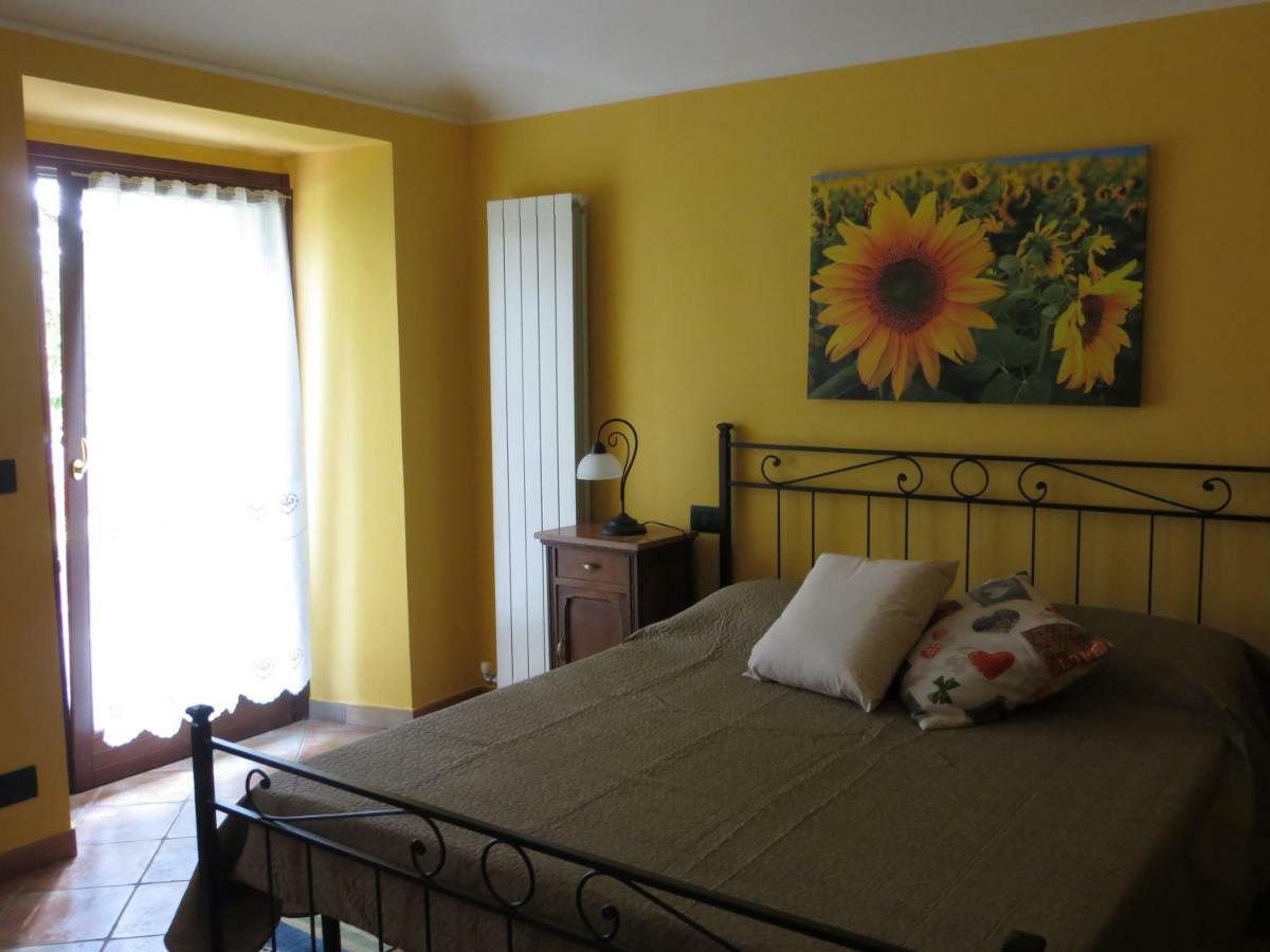 La Bella Dormiente B&B Castellamonte Eksteriør billede