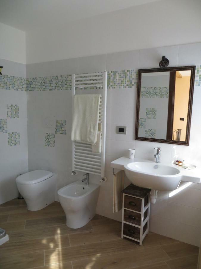 La Bella Dormiente B&B Castellamonte Eksteriør billede